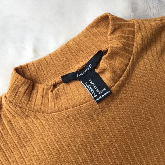 Forever 21 Mustard Yellow Crop Top - Picture 2 of 5